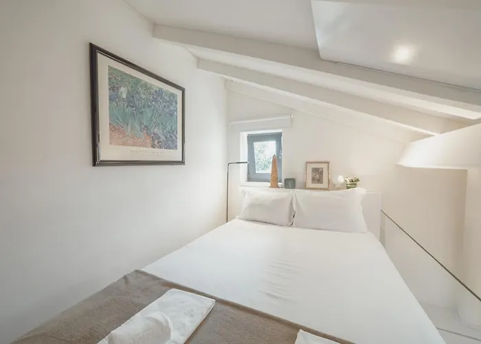 Mezzanine Stylish By Vacationy *