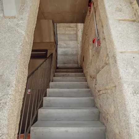 Mezzanine Stylish By Vacationy ポルト