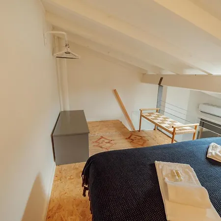 Mezzanine Stylish By Vacationy شقة