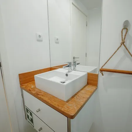 アパート Mezzanine Stylish By Vacationy *