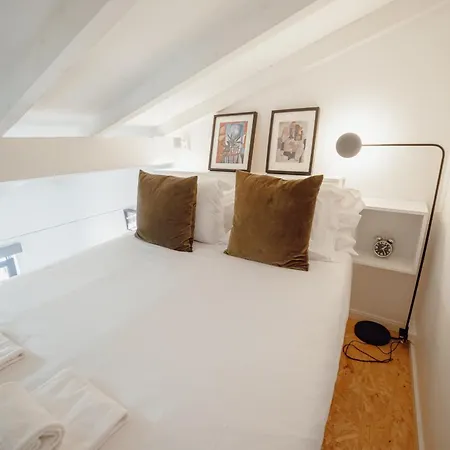 Mezzanine Stylish By Vacationy