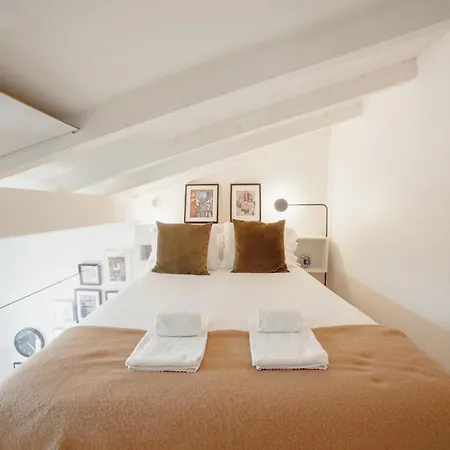 Mezzanine Stylish By Vacationy Appartamento