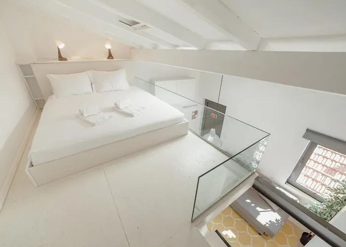 Mezzanine Stylish By Vacationy *