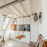 Mezzanine Stylish By Vacationy Oporto