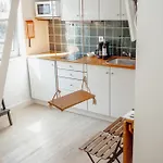 Apartment Mezzanine Stylish By Vacationy *