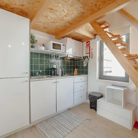 Mezzanine Stylish By Vacationy Appartement Porto