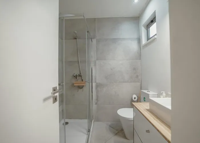 Mezzanine Stylish By Vacationy Apartman Porto