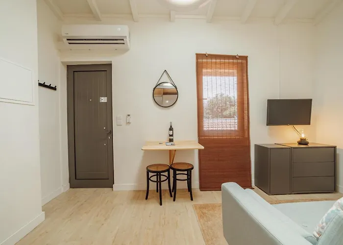 Mezzanine Stylish By Vacationy Apartman Porto