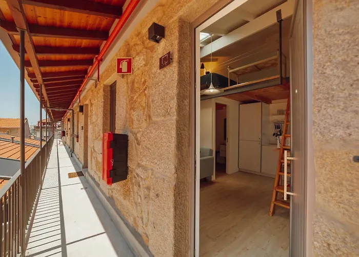 Mezzanine Stylish By Vacationy Porto