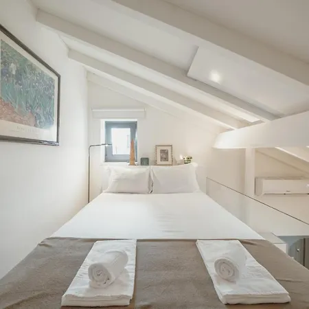 公寓 Mezzanine Stylish By Vacationy