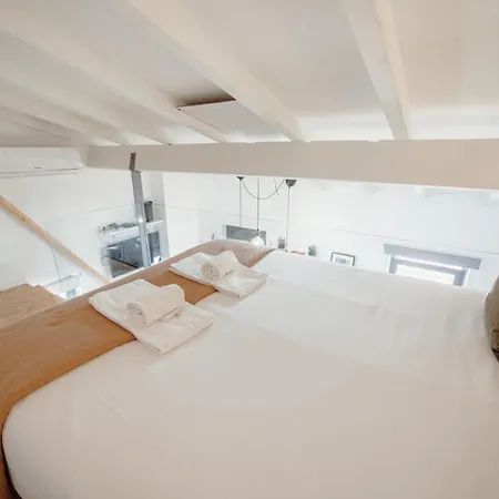 Mezzanine Stylish By Vacationy 公寓 *