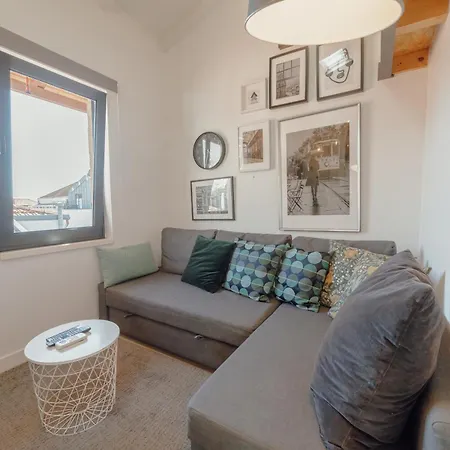 Mezzanine Stylish By Vacationy