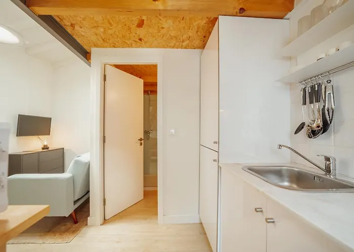 דירה Mezzanine Stylish By Vacationy